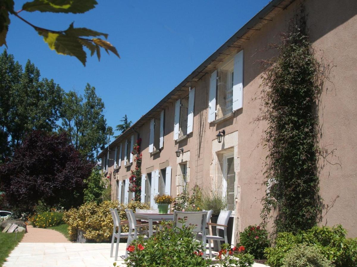 Chambres D'Hotes La Charriere Cheffois Luaran gambar
